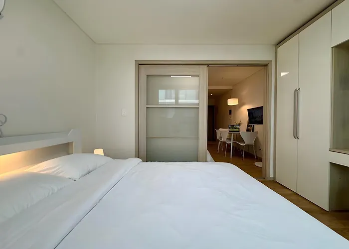 Appart hôtel Healing Just 3 Minutes On Foot From Gwanghwamun, Within Walking Distance To Myeongdong, Gyeongbokgung, And Insadong 3*