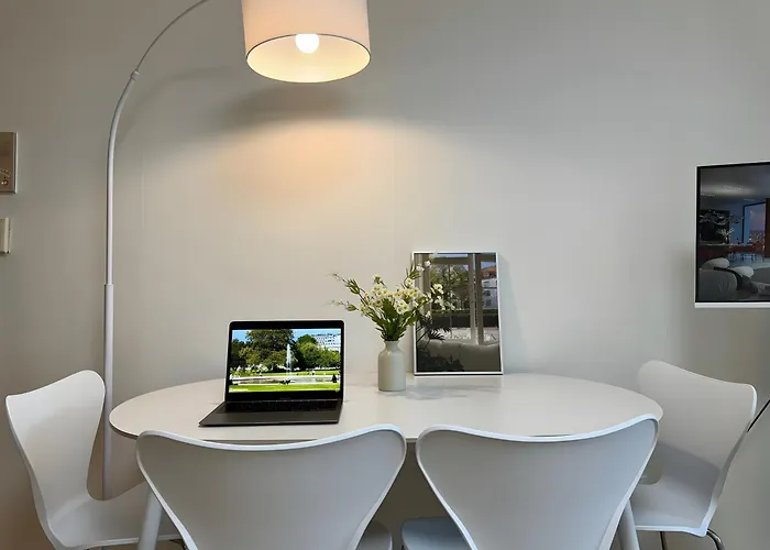 Healing Just 3 Minutes On Foot From Gwanghwamun, Within Walking Distance To Myeongdong, Gyeongbokgung, And Insadong Appart hôtel