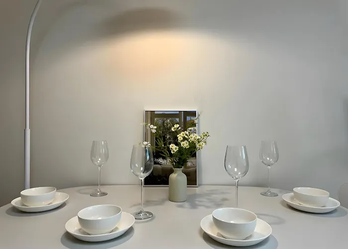 Healing Just 3 Minutes On Foot From Gwanghwamun, Within Walking Distance To Myeongdong, Gyeongbokgung, And Insadong Appart hôtel 3*